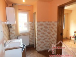 inchiriez-apartament-2-camere-strada-luptei-2