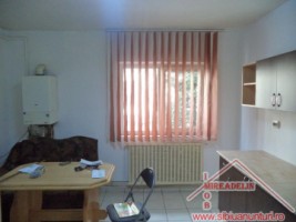 inchiriez-apartament-4-camere-strada-uzinei-4