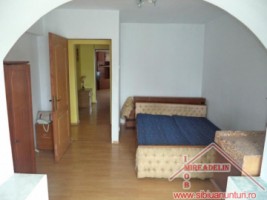 inchiriez-apartament-2-camere-terezian-1