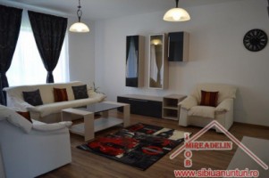 inchiriez-casa-duplex-de-lux-zona-calea-cisnadiei-1