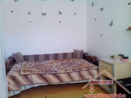 inchiriez-apartament-2-camere-zona-cedonia-1