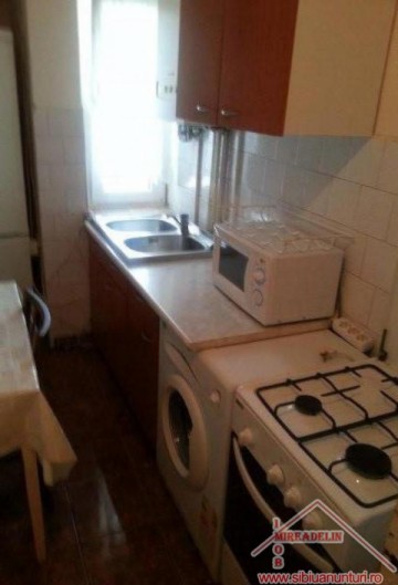 inchiriez-apartament-2-camere-zona-hipodrom-iii-4