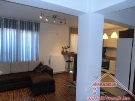 vand-apartament-de-lux-3-camere-zona-strand-1