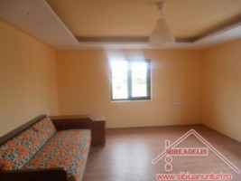 inchiriez-apartament-la-casa-3-camere-zona-hipodrom-i-2