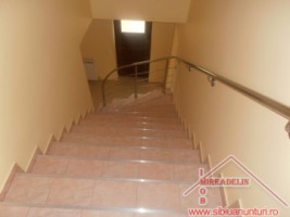 inchiriez-apartament-la-casa-3-camere-zona-hipodrom-i-4