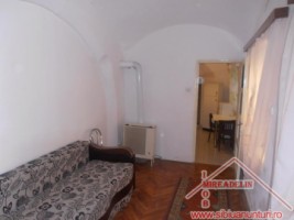 vand-apartamentgarsoniera-zona-ultracentrala-6