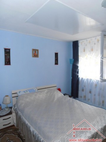 vand-apartament-3-camere-zona-turnisor-2