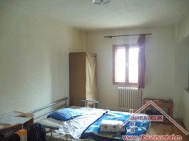 vand-apartament-4-camere-zona-centrala-1