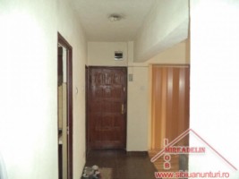 vand-apartament-4-camere-zona-centrala-4