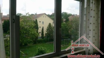 vand-apartament-de-lux-3-camere-zona-strand-7