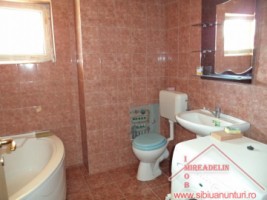 inchiriez-apartament-3-camere-zona-soseaua-alba-iulia-5