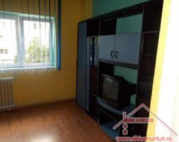 vand-apartament-3-camere-zona-mihai-viteazul-2