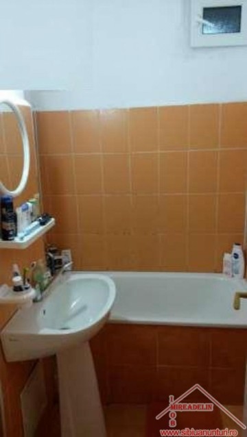 vand-apartament-2-camere-decomandate-zona-rahova-7