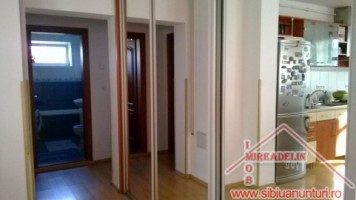 inchiriez-apartament-3-camere-zona-tilisca-3