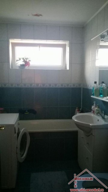 inchiriez-apartament-3-camere-zona-tilisca-5