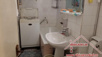 inchiriez-apartament-3-camere-in-cartierul-vasile-aaron-3