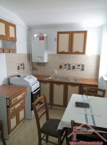 inchiriez-apartament-2-camere-la-vila-zona-mihai-viteazulselimbar-3