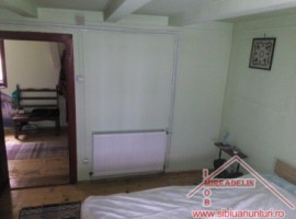 vand-apartament-la-casa-zona-centrala-4