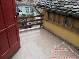 vand-apartament-la-casa-zona-centrala-8