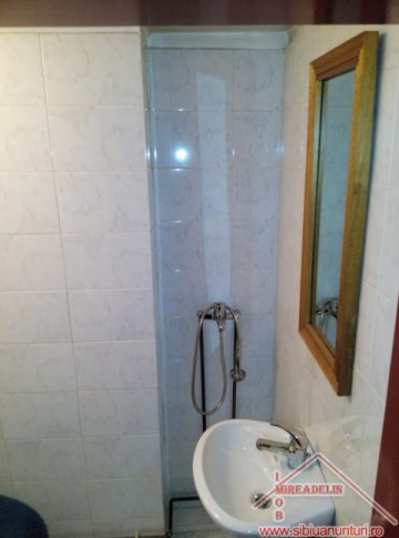 vand-apartament-la-casa-zona-centrala-10