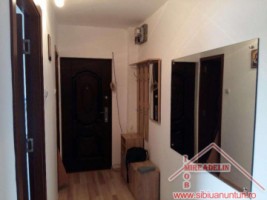 inchiriez-apartament-2-camere-decomandate-modern-zona-dioda-4