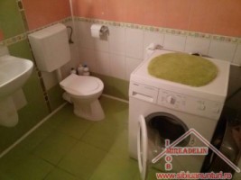 inchiriez-apartament-2-camere-mobilat-47-mp-zona-strand-6