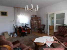 casa-4-camere-in-selimbar-800-mp-teren-2