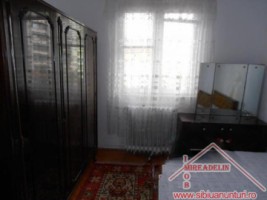 inchiriez-apartament-3-camere-b-dul-mihai-viteazu-2