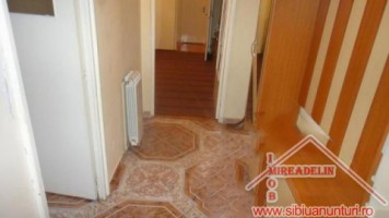 inchiriez-apartament-4-camere-zona-garii-2