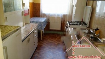 inchiriez-apartament-2-camere-str-rahova-2