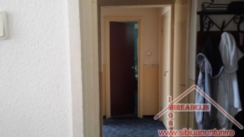 inchiriez-apartament-2-camere-mihai-viteazu-2