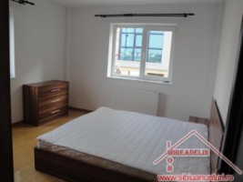 inchiriez-apartament-3-camere-elegant-strand-6