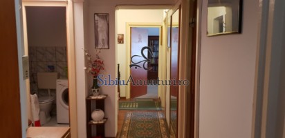 vand-apartament-3-camere-str-ariesului-66-mp