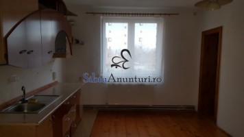 inchiriez-apartament-3-camere-calea-poplacii-1