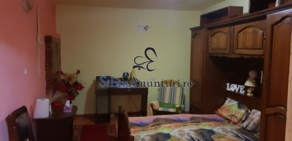 inchiriez-3-camere-la-casa-str-malului-350-euro-6