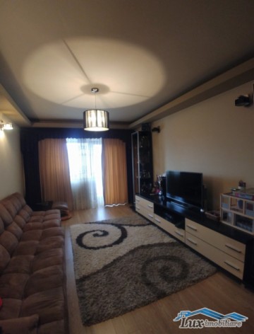 apartament-4-camere-zona-ultracentrala-str-scolii-120000-e-9