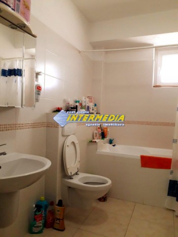 apartament-cu-o-camera-de-vanzare-centru-etaj-intermediar-4