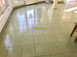 spatiu-comercial-cu-vad-foarte-bun-in-cartierul-cetate-de-inchiriat-alba-iulia-5