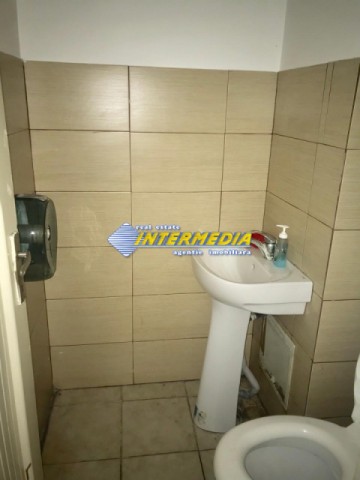 spatiu-comercial-cu-vad-foarte-bun-in-cartierul-cetate-de-inchiriat-alba-iulia-6