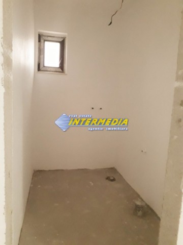 casa-noua-de-vanzare-cetate-11