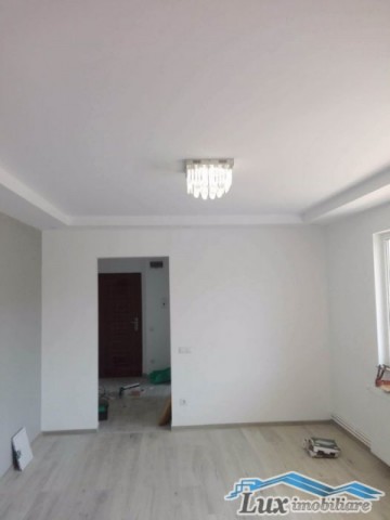 apartament-cu-2-camere-cartier-sasar-4