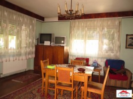 casa-cu-etaj-zona-semicentrala-id-21457-7