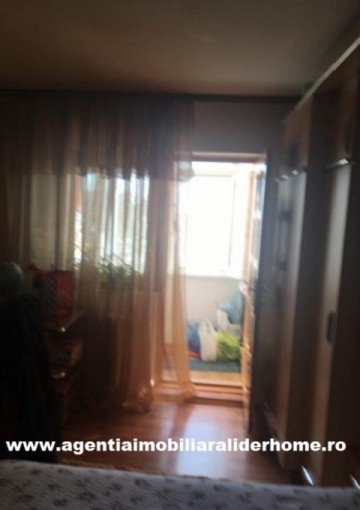 apartament-3-camere-decomandat-zona-centrala-2