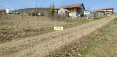 teren-de-vanzare-in-ighiu