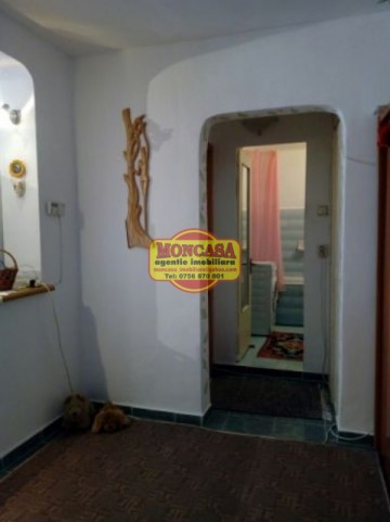 apartament-2-camere-zona-sf-gheorghe-teatru-vsilache-etaj-2-4