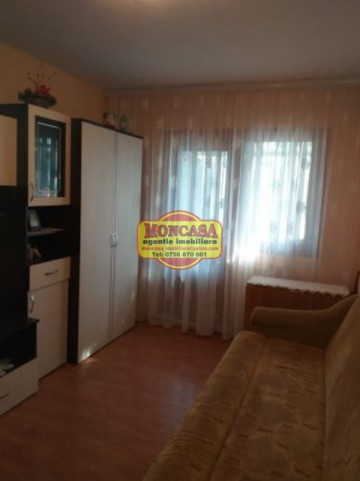 apartament-2-camere-zona-scolii-12-8