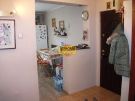 apartament-3-camere-zona-donici-etaj-1-renovat-3