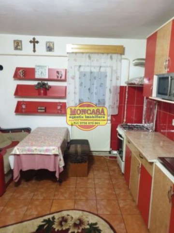 apartament-3-camere-zona-imparat-traian-etaj-1-5