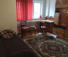 apartament-2-camere-decomandat-in-vasile-aron-5