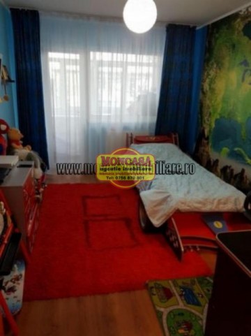 apartament-2-camere-marchian-la-strada-bloc-caramida-4